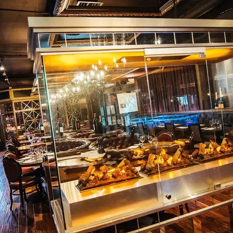 La Bête Steakhouse