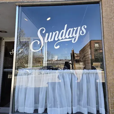 Sundays Restaurant