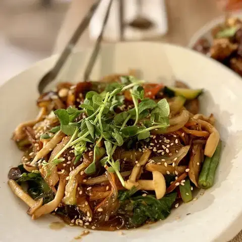 Zoomak Korean Tavern