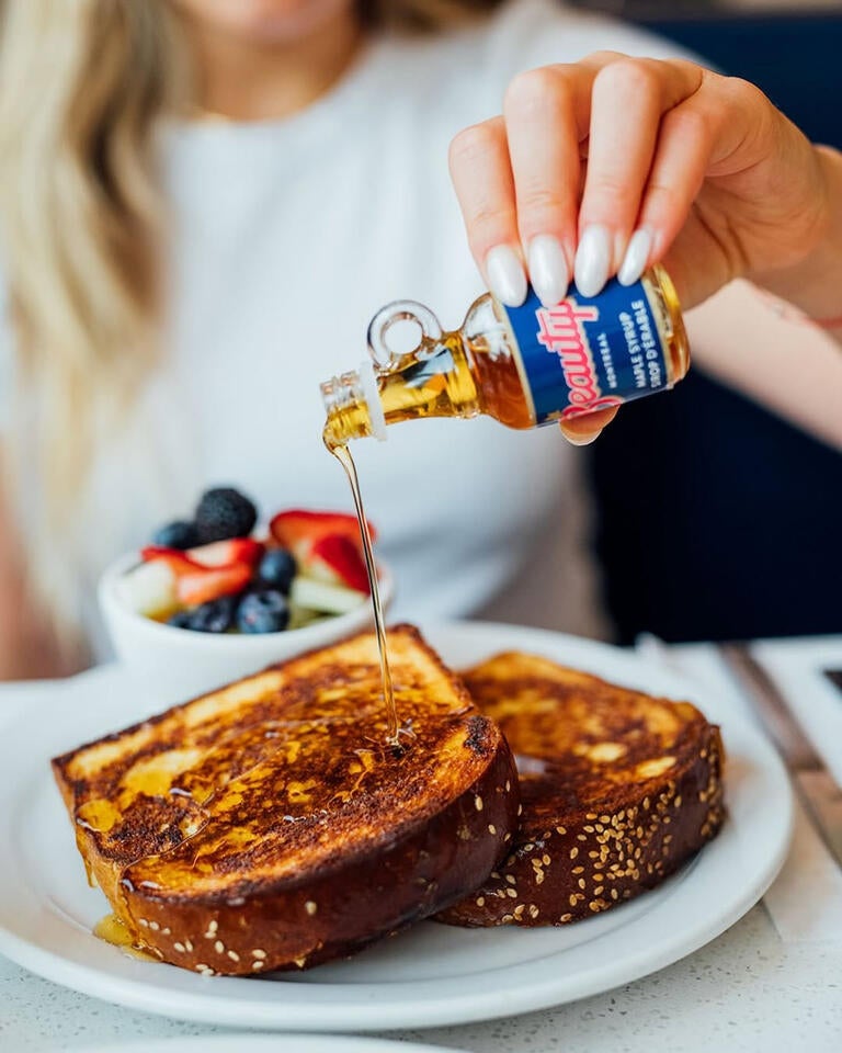 French toast at Beautys in Montréal.