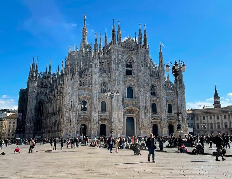 Duomo in Milan, viewed from Piazza Duomo.