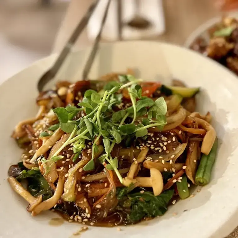 Zoomak Korean Tavern