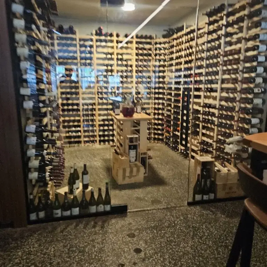 Bistro B