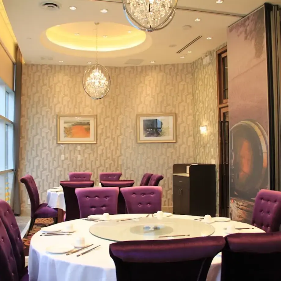 Neptune Palace Seafood Restaurant (Vancouver)