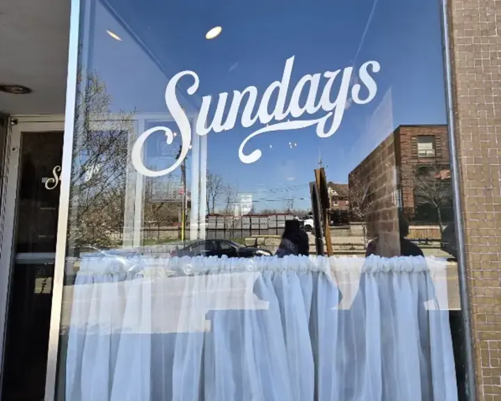 Sundays Restaurant