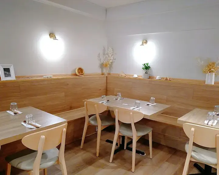 Zoomak Korean Tavern